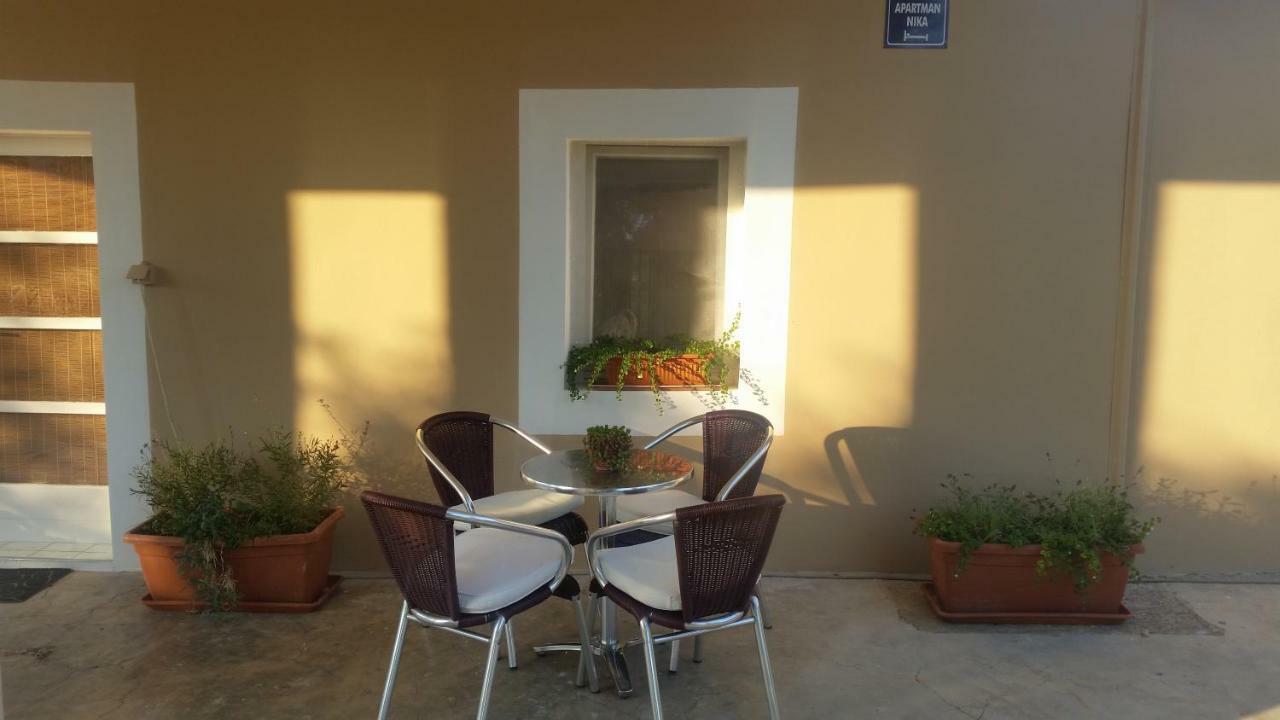 Apartment Nika Šibenik Exteriör bild